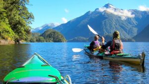 kayaking- top 10 adventure activitites in New Zealand