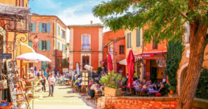 10 of the Most Romantic Places in France- Roussillon