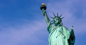 Traveling to New York? Here are 10 things you have to experience!- Statue of Liberty and Wllis island